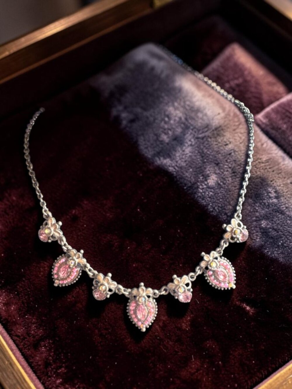 Vintage Silver Necklace With Pink Crystal Floral Motifs & Adjustable Chain Elega - Picture 2 of 6